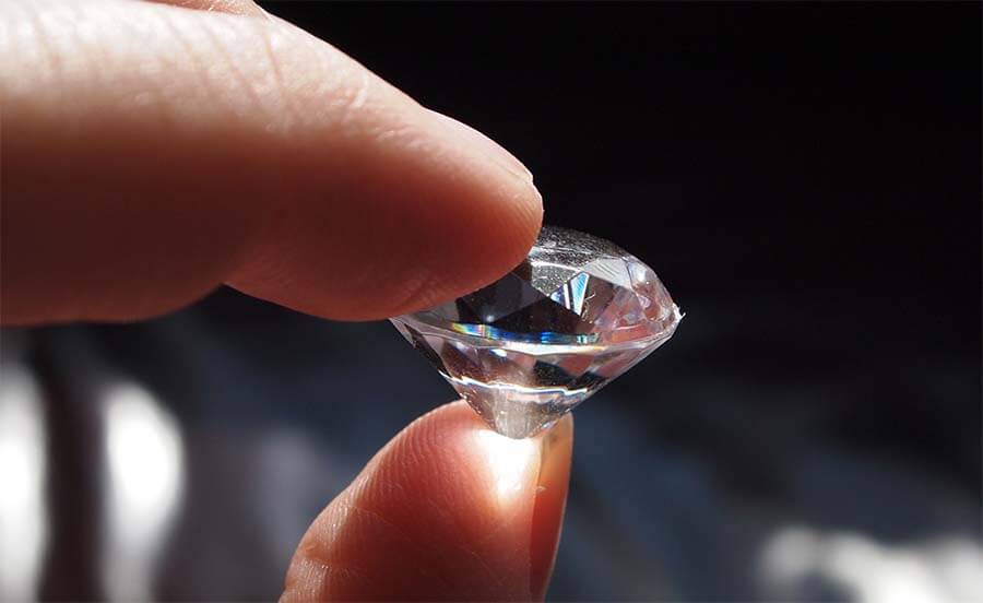 How Are Diamonds Cut